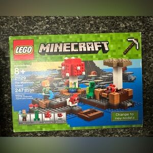 LEGO (21129) Minecraft The Mushroom Island - 247 Pieces